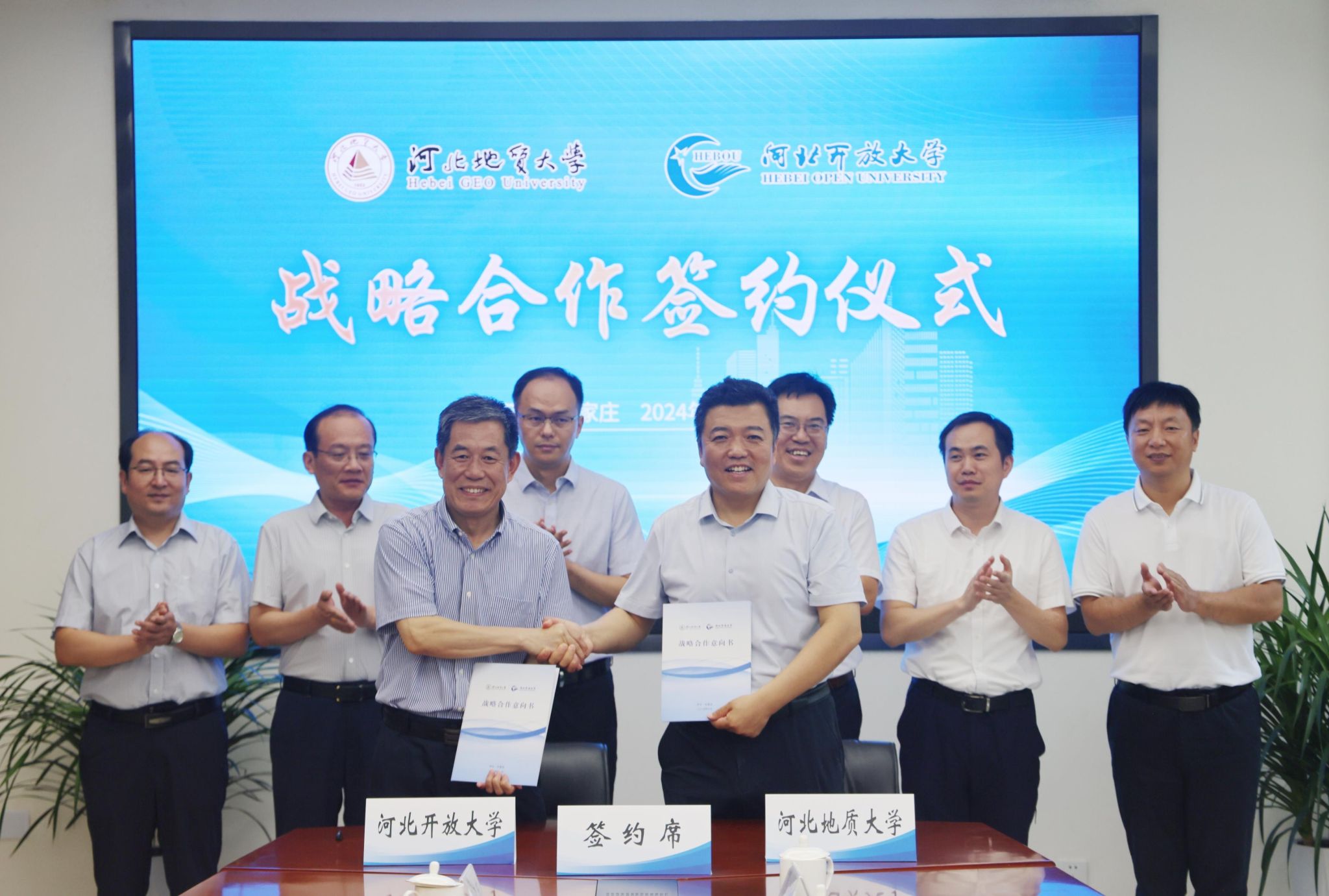 7408ff41fd7fa26612063d31b83741a.jpg 7408ff41fd7fa26612063d31b83741a.jpg