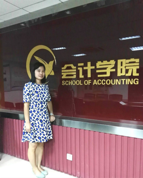 【教师标兵】冯丽丽:求知求实,无畏艰难 教书育人,吐露芬芳