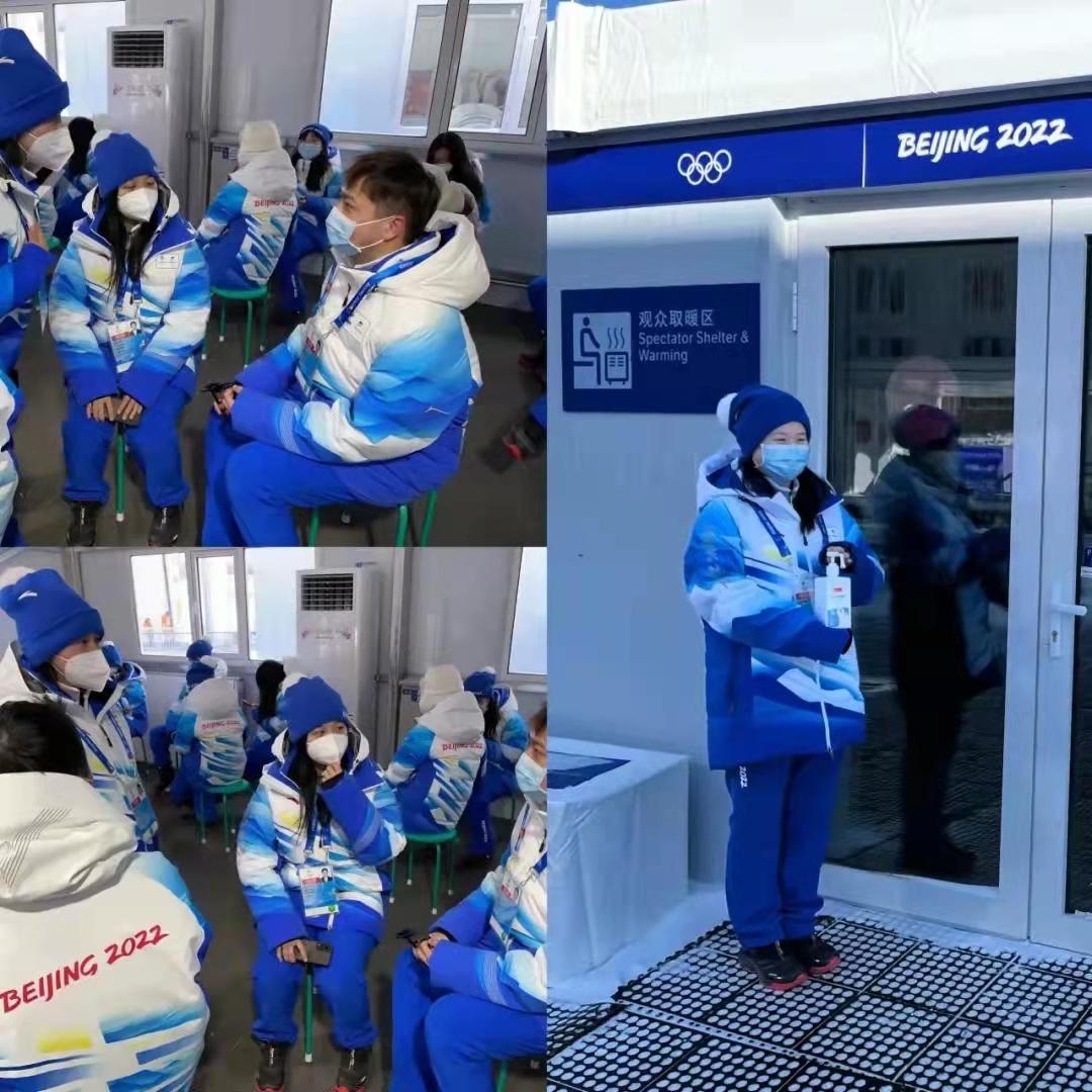 赛事服务志愿者正在模拟现场，反复进行情景演练.jpg